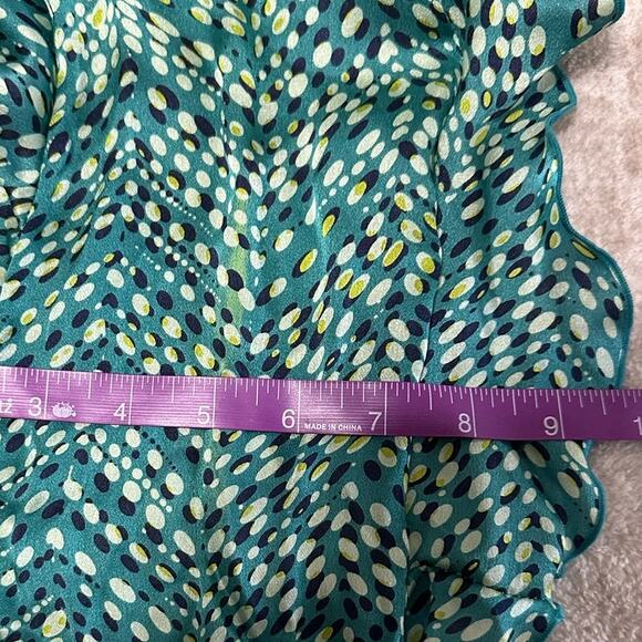 Green Multi Colored Geometric Silky Ruffle Trimmed Lightweight Scarf - Picture 4 of 5